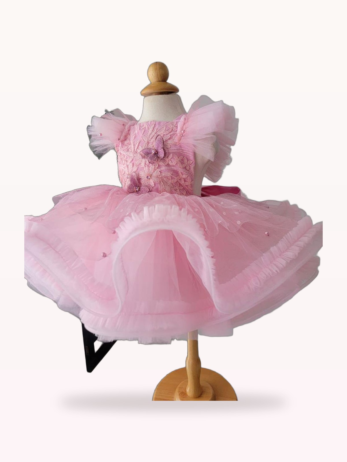Vestido tul rosa con lazo