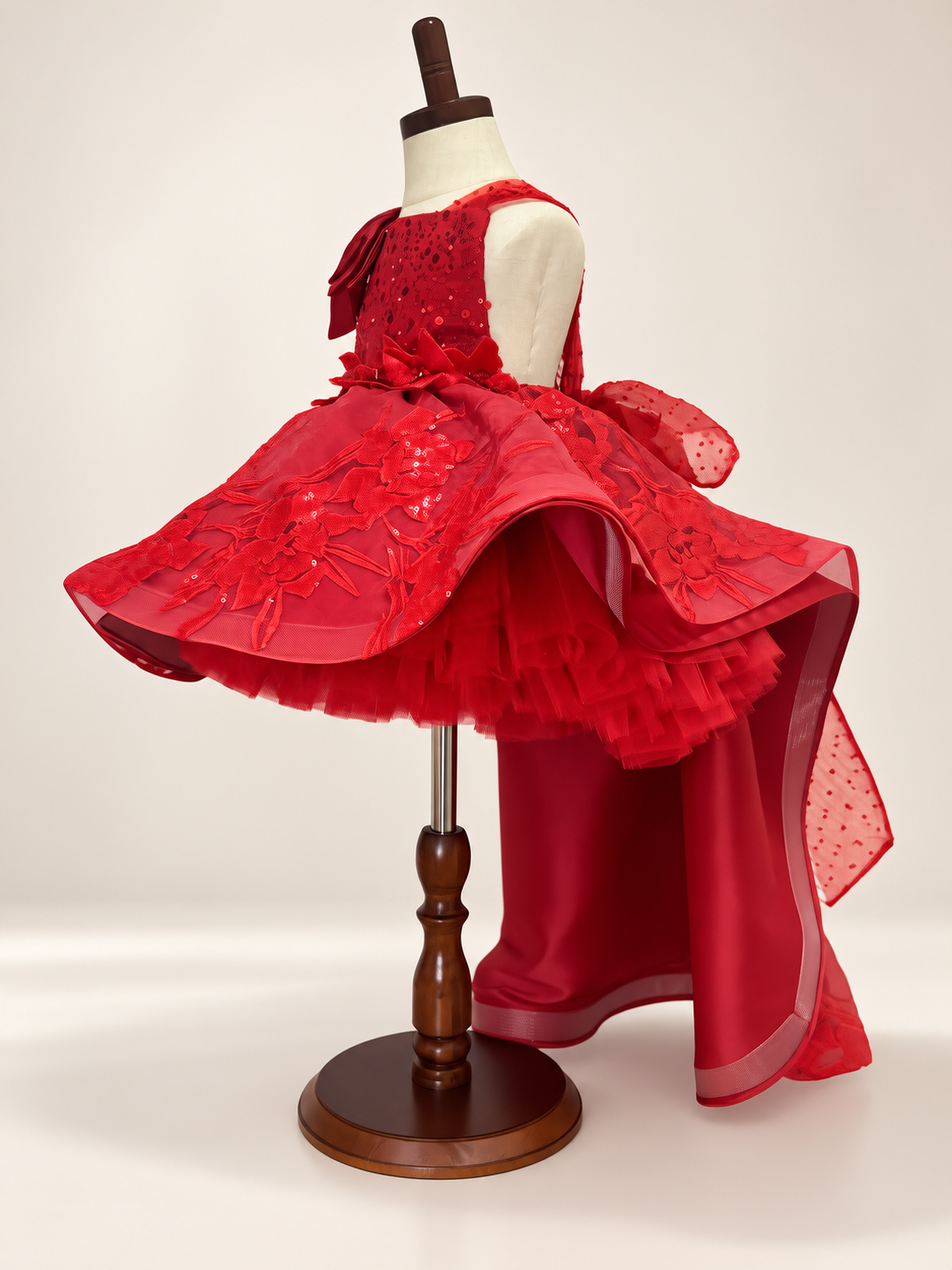 Vestido rojo cola lovely