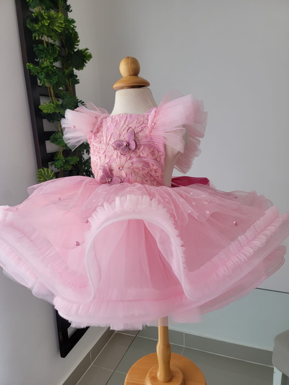 Vestido rosa maripositas 1