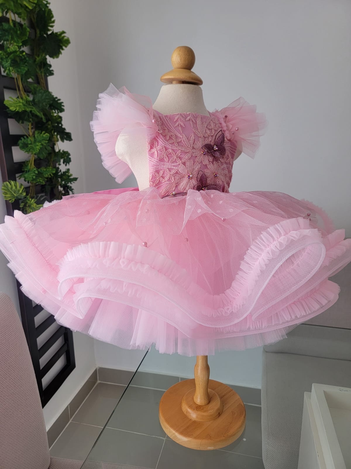 Vestido rosa maripositas 1
